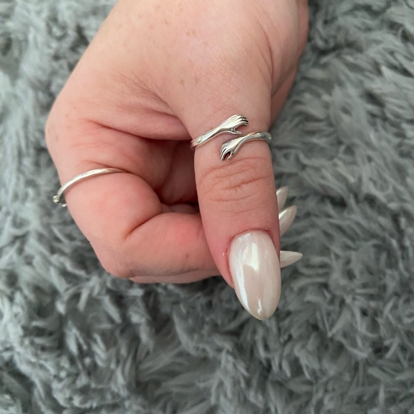 925 Sterling Silver Hug Warmth and Love HandAdjustable Ring for Women Party - Picture 7 of 7